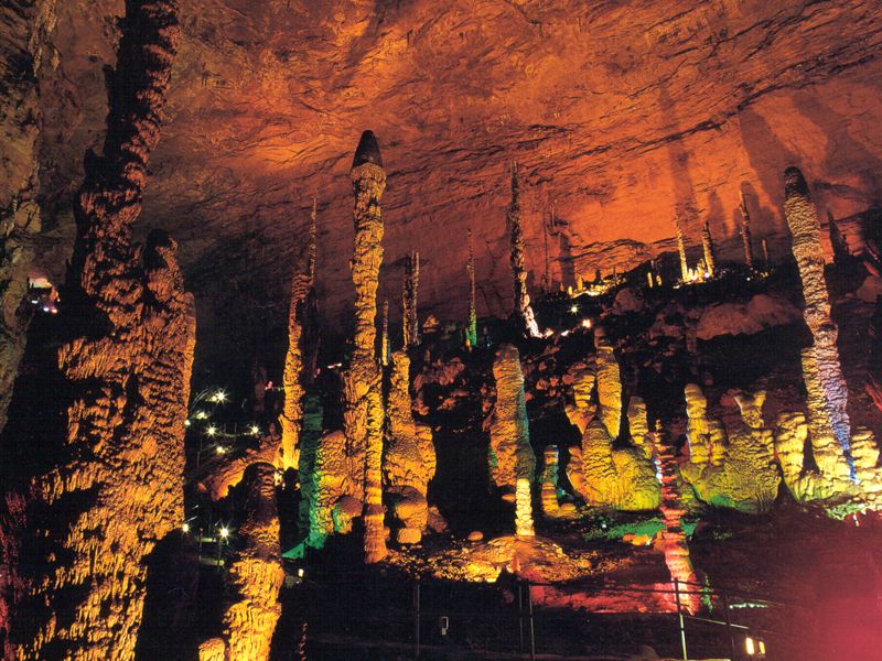Jiutian Cave in Zhangjiajie