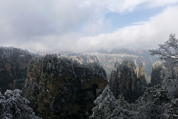 Fantastic Snow Scenery of Zhangjiajie 