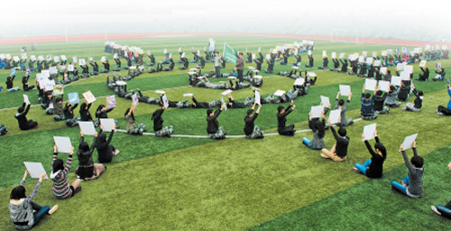 University Students Call for Better Protection of Birds