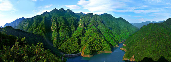 Jinggang Ancient Town holds Cultural Feast in May Day Holiday