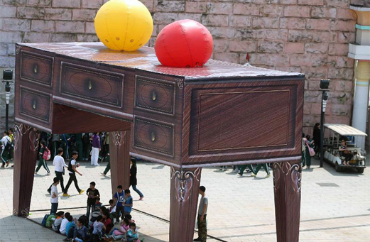 Changsha World Park Creates a Brobdingnag for Tourists