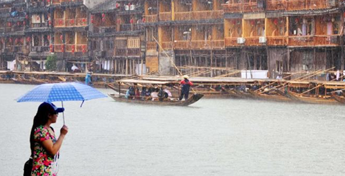 The beautiful Rainy Scenery in Fenghuang Town