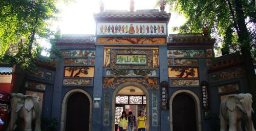 Hunan's 29 Temples have been open to tourists for free