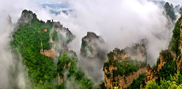 Australia key travel agents investigate Zhangjiajie National Forest Park