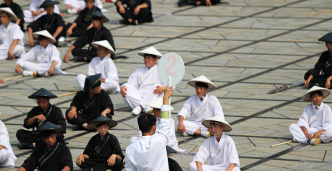 Fenghuang Ancient Town Hosts the Sixth World Go-chess Contest