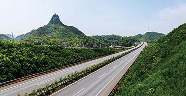 Zhangjiajie-Huayuan Expressway Opens to Propel Tourism in West Hunan