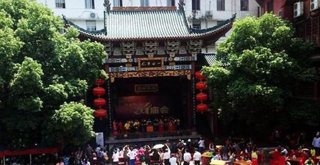 Changsha Temple Fair Promotes Intangible Cultural Heritages