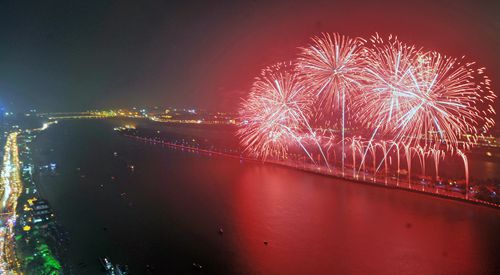 Fireworks Shows in Orange Islet Resumed in Changsha