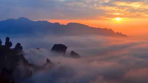 3-Day Economic Sunrise Tour in Zhangjiajie