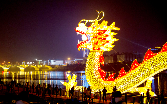 Lantern Festival Celebrations 2015 in Hunan on March 5
