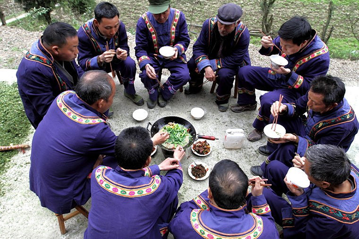 Zhangjiajie Tujia and Miaozu People