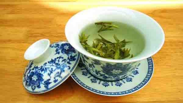 Starting your China tour with Longjing Tea