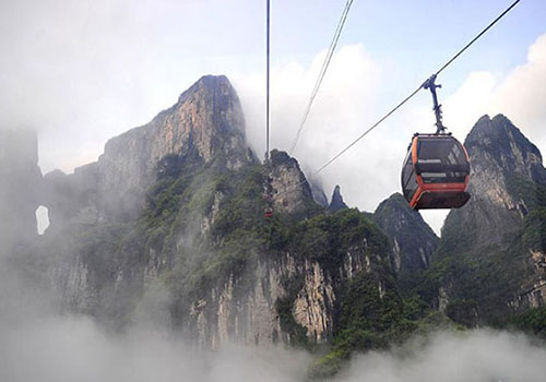 A brief introduction of Zhangjiajie 