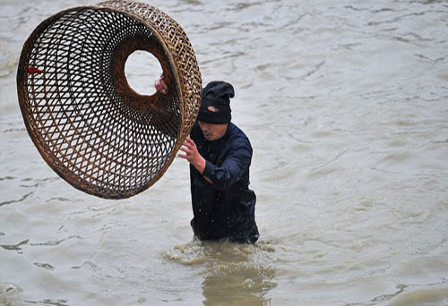 Chinese Villagers in Zhangjiajie Hold Blessing Campaign for Harvest Year