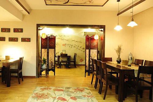 Fenghuang Poshan Inn 