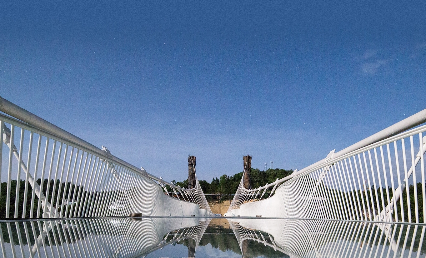 Zhangjiajie Glass Bridge